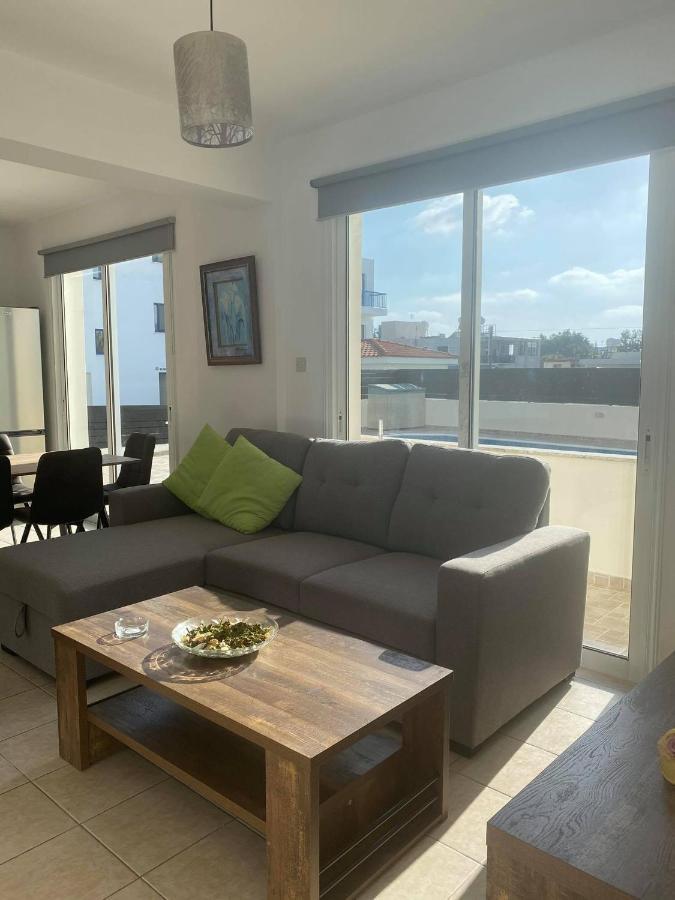Cosy Apartment In Kato Paphos With Pool Access Zewnętrze zdjęcie
