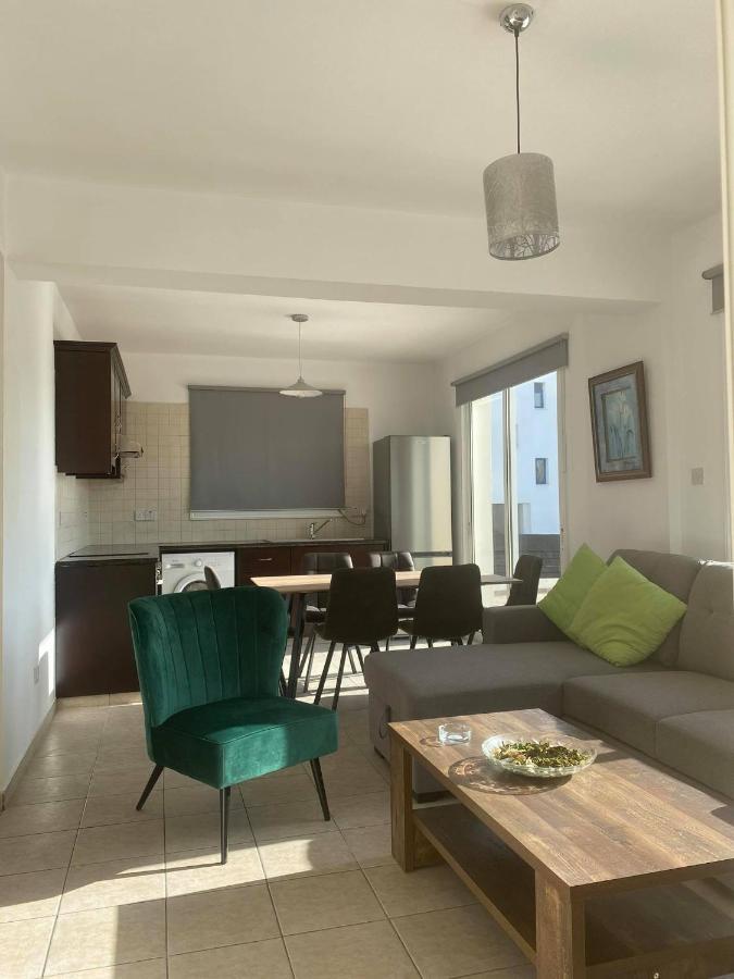 Cosy Apartment In Kato Paphos With Pool Access Zewnętrze zdjęcie